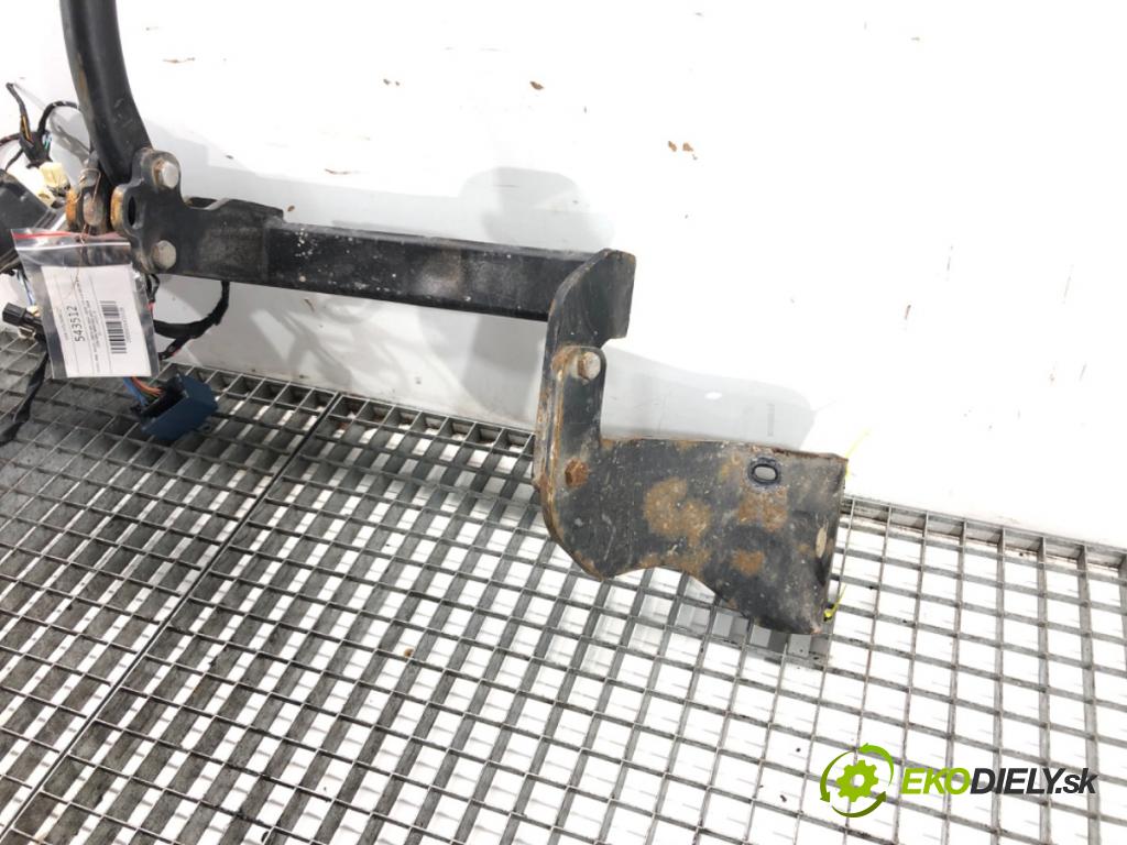 KIA CEED (JD) 2012 - 2018    1.6 GDI 99 kW [135 KM] benzyna 2012 - 2018  Hák tažné zařízení