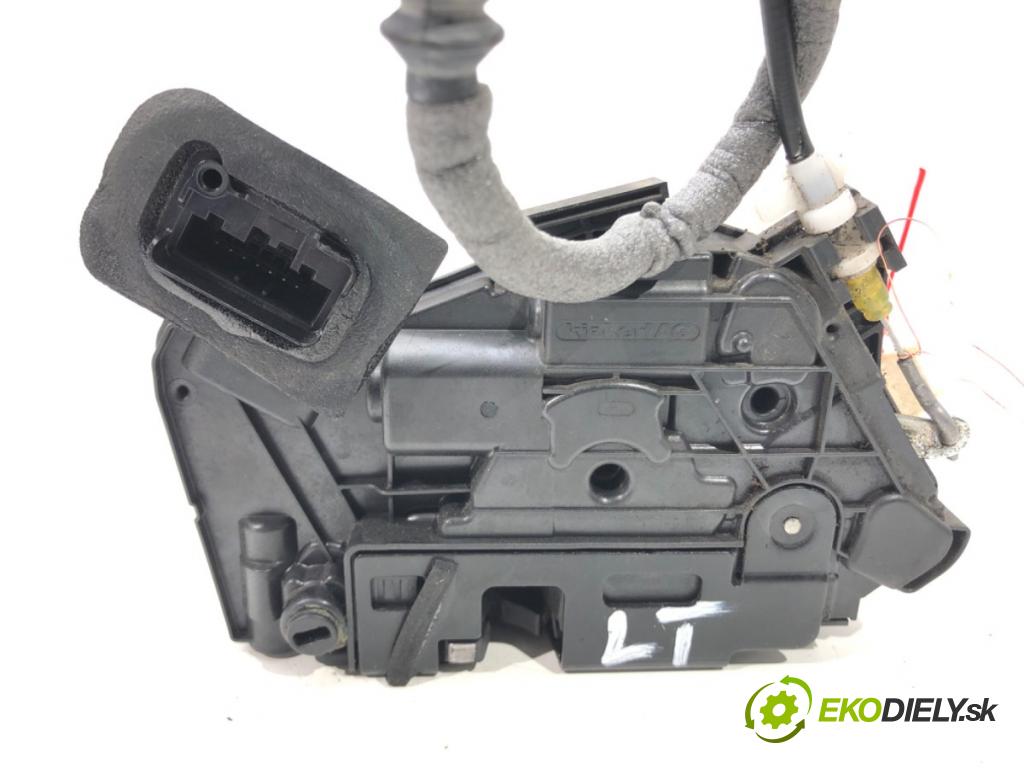 VW GOLF VII (5G1, BQ1, BE1, BE2) 2012 - 2022    1.6 TDI 77 kW [105 KM] olej napędowy 2012 - 2017  zámok dveře levý zadní část 5K4839015R