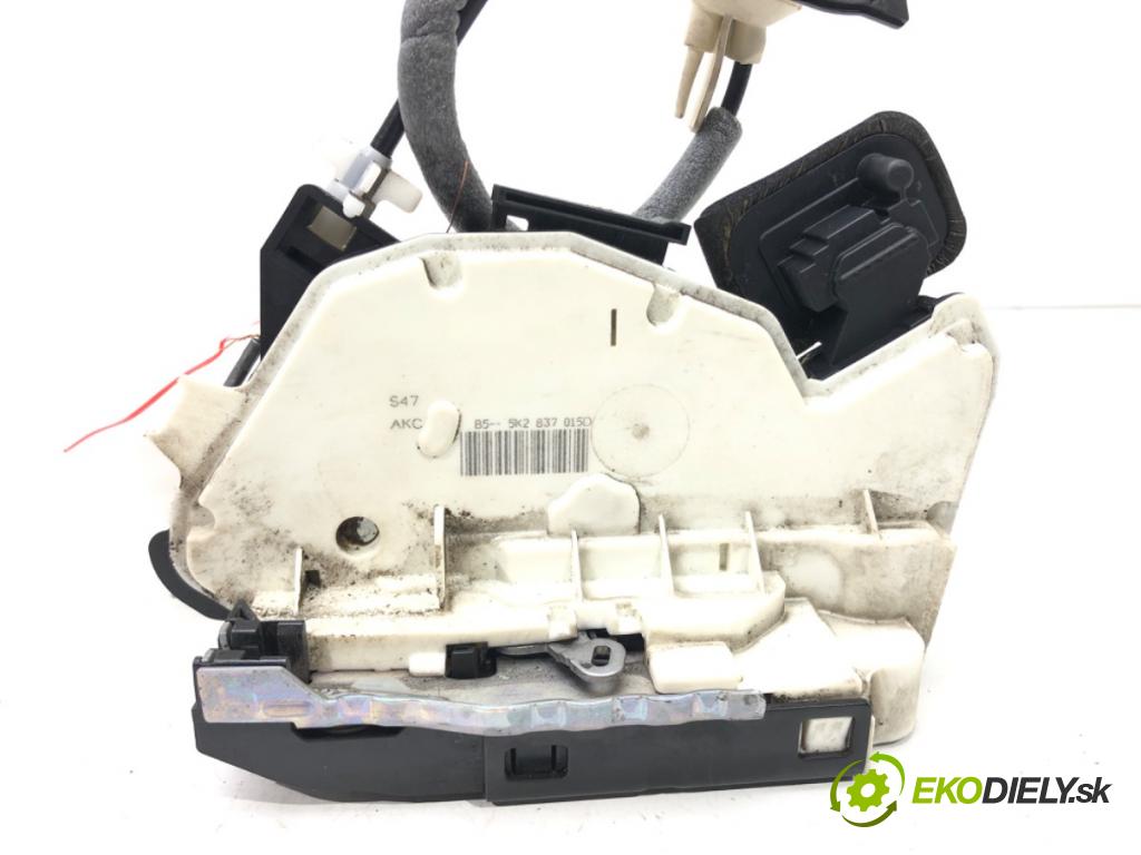 VW GOLF VII (5G1, BQ1, BE1, BE2) 2012 - 2022    1.6 TDI 77 kW [105 KM] olej napędowy 2012 - 2017  zámok dveře levý přední část 5K2837015D