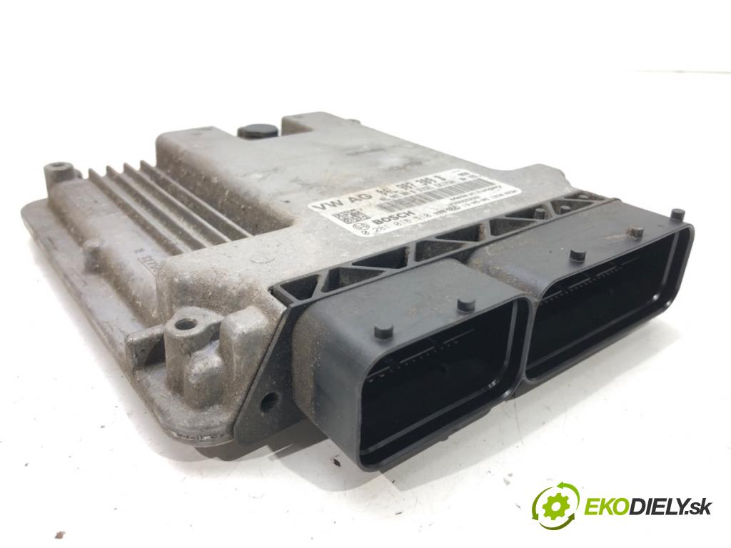 VW GOLF VII (5G1, BQ1, BE1, BE2) 2012 - 2022    1.6 TDI 77 kW [105 KM] olej napędowy 2012 - 2017  riadiaca jednotka Motor 04L907309B (Riadiace jednotky)