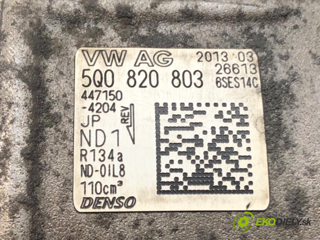 VW GOLF VII (5G1, BQ1, BE1, BE2) 2012 - 2022    1.6 TDI 77 kW [105 KM] olej napędowy 2012 - 2017  kompresor klimatizace 5Q0820803 (Kompresory)