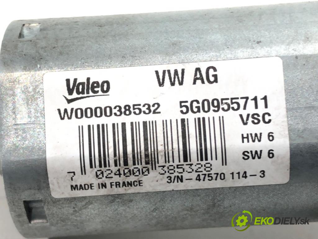 VW GOLF VII (5G1, BQ1, BE1, BE2) 2012 - 2022    1.6 TDI 77 kW [105 KM] olej napędowy 2012 - 2017  Motor stieračov zad 5G0955711