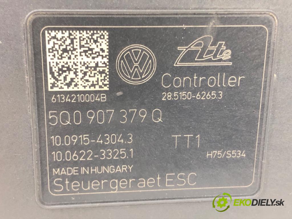VW GOLF VII (5G1, BQ1, BE1, BE2) 2012 - 2022    1.6 TDI 77 kW [105 KM] olej napędowy 2012 - 2017  Pumpa ABS 5Q0907379Q 5Q0614517P (Pumpy ABS)