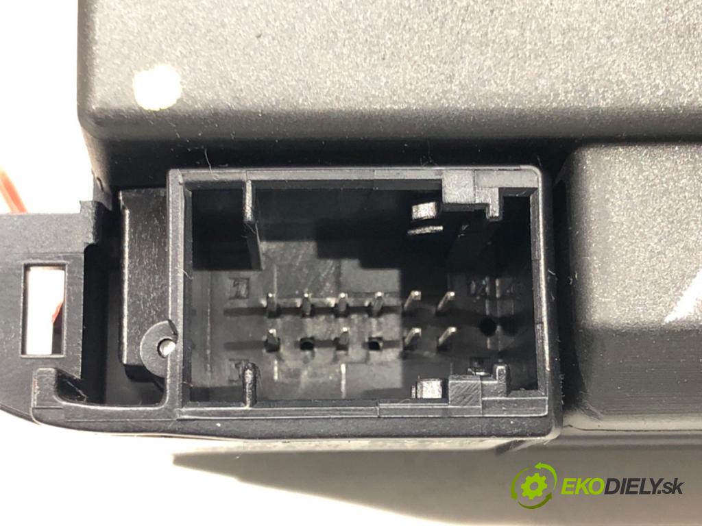 BMW 3 (E90) 2004 - 2012    320 i 110 kW [150 KM] benzyna 2004 - 2007  Prepínač kombinovaný 6989562 (Prepínače, spínače, tlačidlá a ovládače kúrenia)