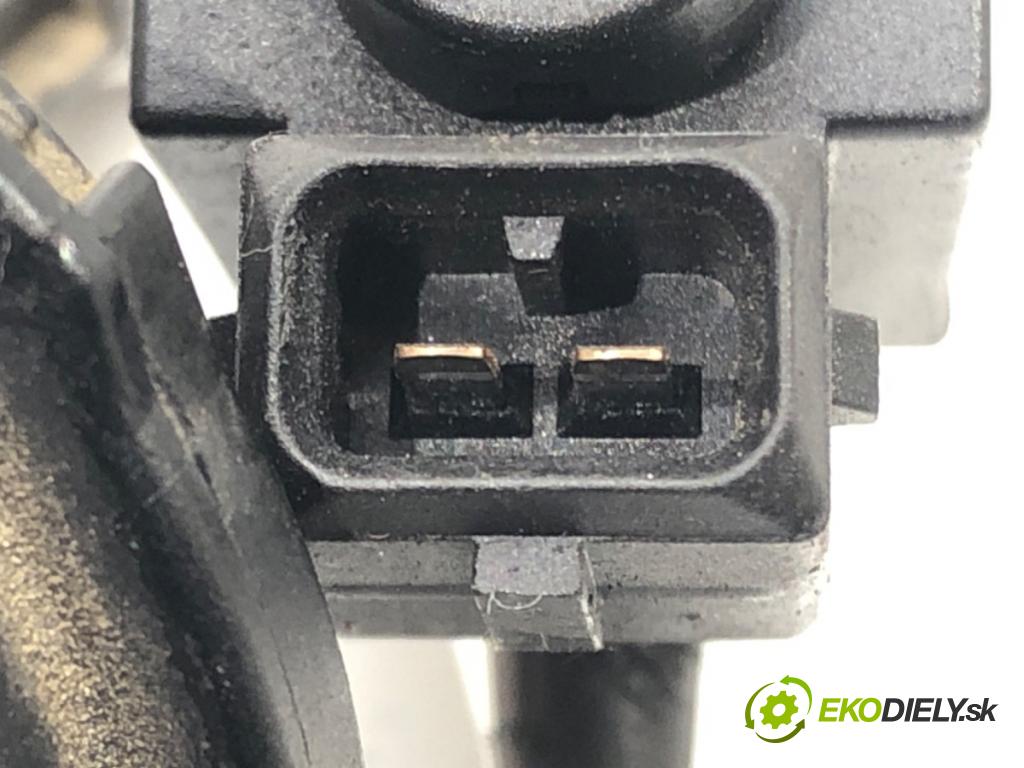 BMW X5 (E70) 2006 - 2013    3.0 d 173 kW [235 KM] olej napędowy 2006 - 2008  nastavovač svod, potrubí 1742712 (Ostatní)