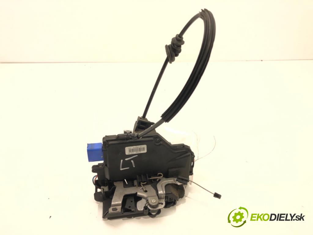 SKODA OCTAVIA II Combi (1Z5) 2004 - 2013    1.6 75 kW [102 KM] benzyna 2004 - 2013  zámok dveře levý zadní část 7L0839015D