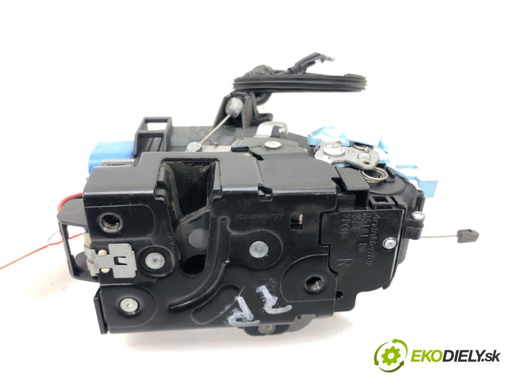 SKODA OCTAVIA II Combi (1Z5) 2004 - 2013    1.6 75 kW [102 KM] benzyna 2004 - 2013  zámok dveře pravý přední část 3D1837016AC