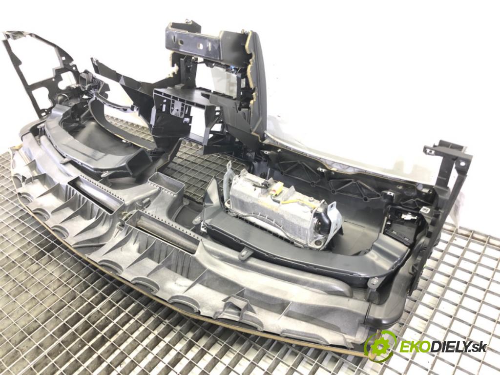 SKODA OCTAVIA II Combi (1Z5) 2004 - 2013    1.6 75 kW [102 KM] benzyna 2004 - 2013  Palubná doska silentbloku airbag pasy