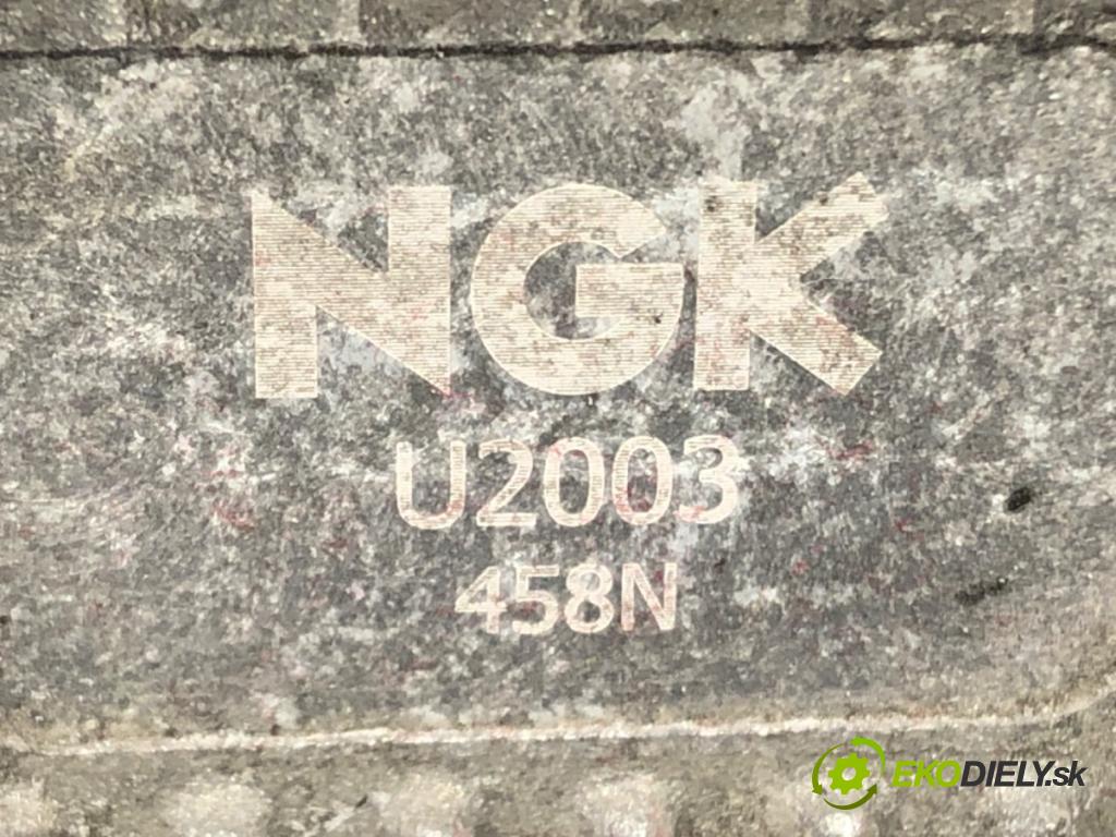 SKODA OCTAVIA II Combi (1Z5) 2004 - 2013    1.6 75 kW [102 KM] benzyna 2004 - 2013  Cievka zapaľovacia NGK U2003 (Zapaľovacie cievky, moduly)