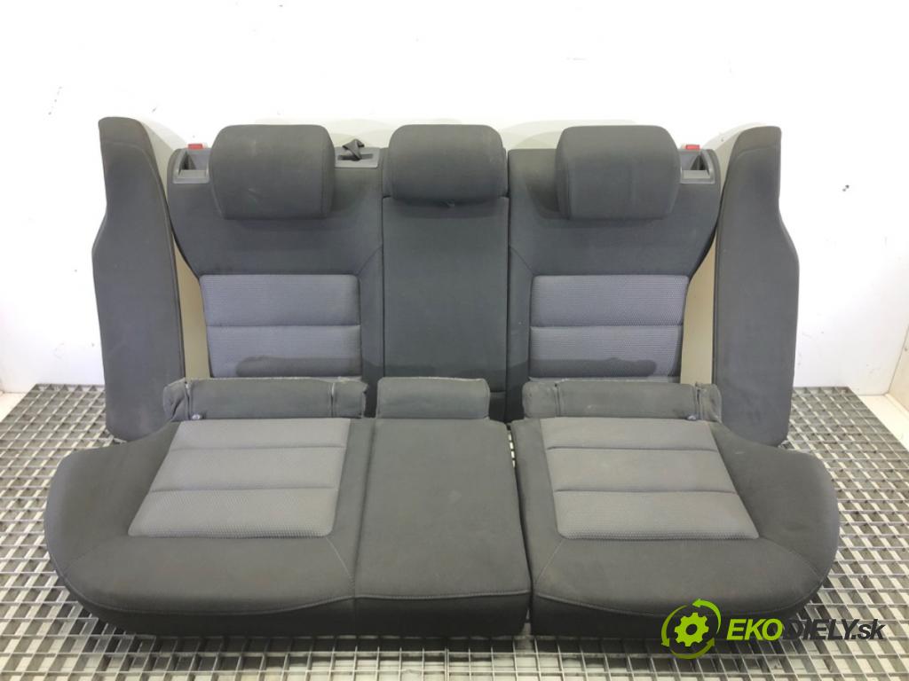 SKODA OCTAVIA II Combi (1Z5) 2004 - 2013    1.6 75 kW [102 KM] benzyna 2004 - 2013  Sedadlo druhý RIADOK: 