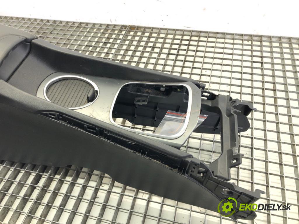 TOYOTA AVENSIS sedan (_T27_) 2008 - 2018    1.8 (ZRT271_) 108 kW [147 KM] benzyna 2008 - 2018  Tunel stredový 58912-05020 (Stredový tunel / panel)