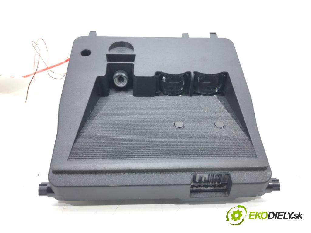 TOYOTA AVENSIS sedan (_T27_) 2008 - 2018    1.8 (ZRT271_) 108 kW [147 KM] benzyna 2008 - 2018  Snímač dažďa 88181-05010 (Snímače dažďa)