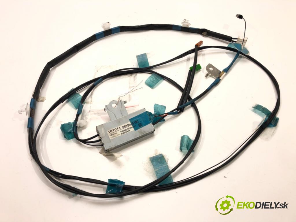 TOYOTA AVENSIS sedan (_T27_) 2008 - 2018    1.8 (ZRT271_) 108 kW [147 KM] benzyna 2008 - 2018  Zosilňovač Antenní: 86300-05180 (Zosilňovače)