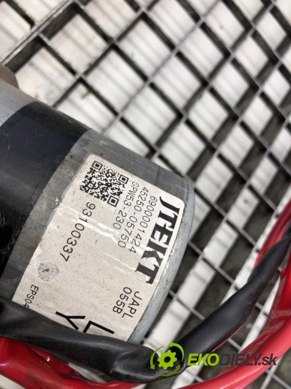 TOYOTA AVENSIS sedan (_T27_) 2008 - 2018    2.2 D-4D (ADT271_) 130 kW [177 KM] olej napędowy 2  Pumpa servočerpadlo 45250-05750 (Servočerpadlá, pumpy riadenia)