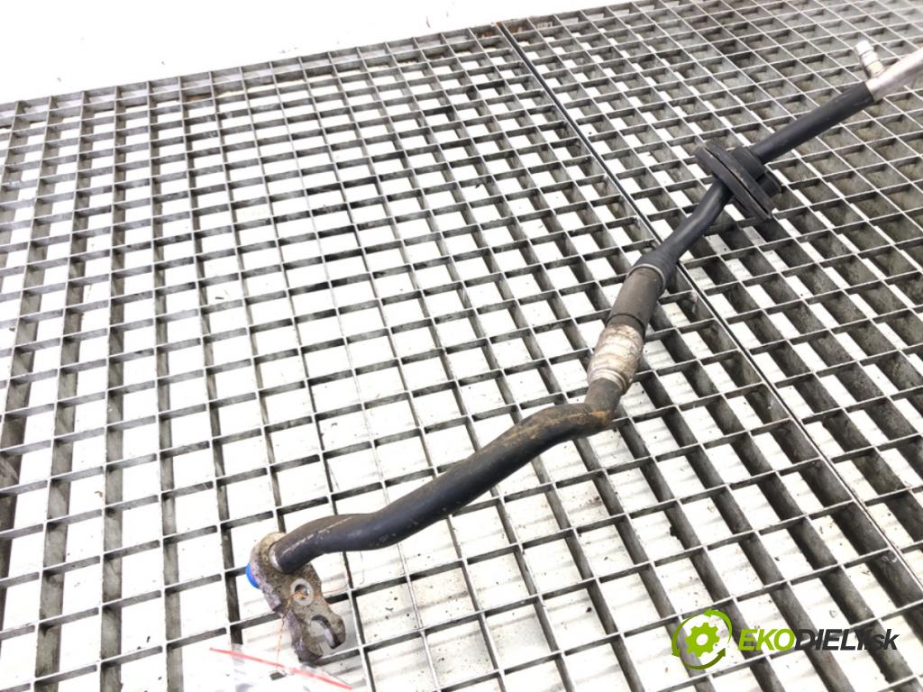 AUDI A6 C6 (4F2) 2004 - 2011    3.2 FSI quattro 188 kW [255 KM] benzyna 2004 - 200  rúrka klimatizace  (Rozvody klimatizace)