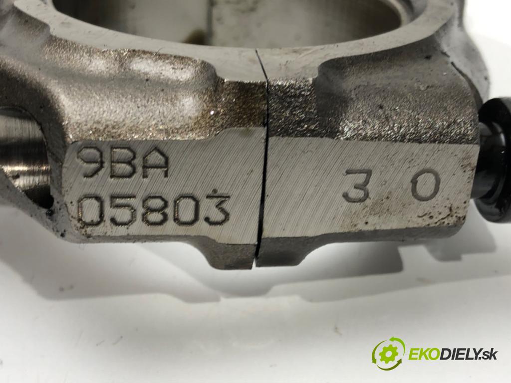 TOYOTA AVENSIS sedan (_T27_) 2008 - 2018    2.2 D-4D (ADT271_) 130 kW [177 KM] olej napędowy 2  PIEST: ojnica 2AD-FHV 9BA (Piesty)