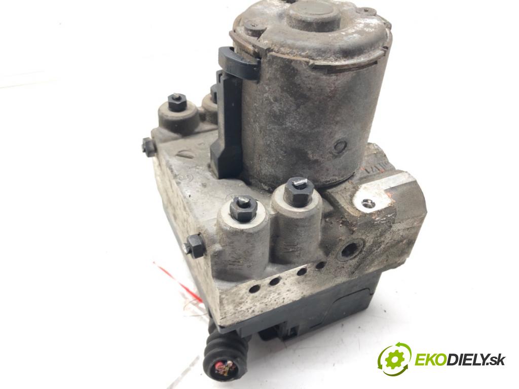 AUDI A4 B5 (8D2) 1994 - 2001    1.6 74 kW [100 KM] benzyna 1994 - 2000  Pumpa ABS  (Pumpy ABS)