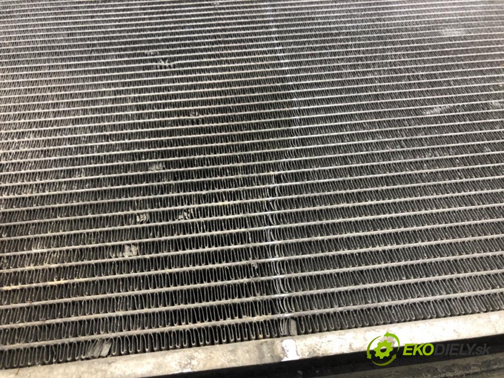 AUDI A4 B5 (8D2) 1994 - 2001    1.6 74 kW [100 KM] benzyna 1994 - 2000  Chladič vody  (Chladiče vody)