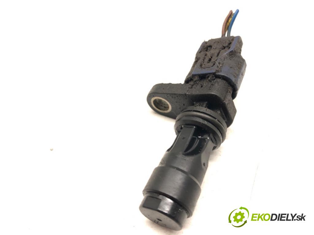 HONDA CR-V II (RD_) 2001 - 2007    2.0 (RD5) 110 kW [150 KM] benzyna 2001 - 2007  snímač pozice hřídele klikového  (Snímače polohy kliky, vačky)