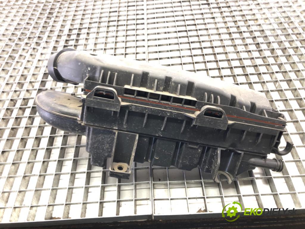 PEUGEOT 308 II (LB_, LP_, LW_, LH_, L3_) 2013 - 2021    1.2 THP 130 96 kW [131 KM] benzyna 2013 - 2021  Obal filtra vzduchu  (Obaly filtrov vzduchu)