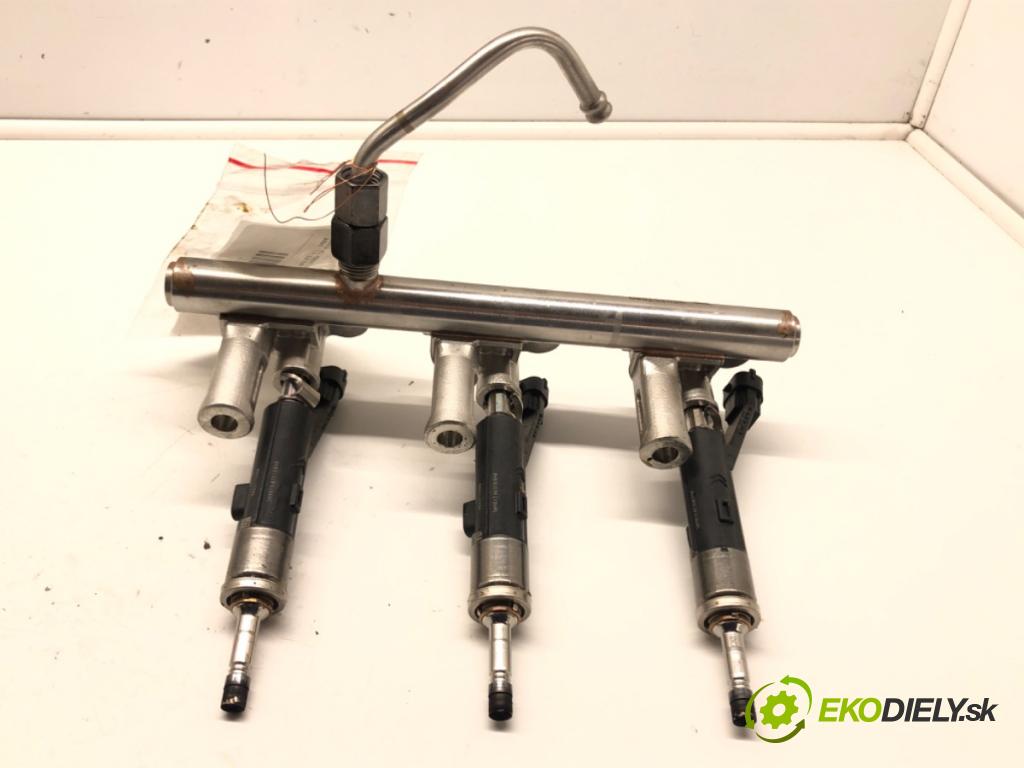 PEUGEOT 308 II (LB_, LP_, LW_, LH_, L3_) 2013 - 2021    1.2 THP 130 96 kW [131 KM] benzyna 2013 - 2021  Lišta vstrekovacia 9811353880 (Vstrekovacie lišty)