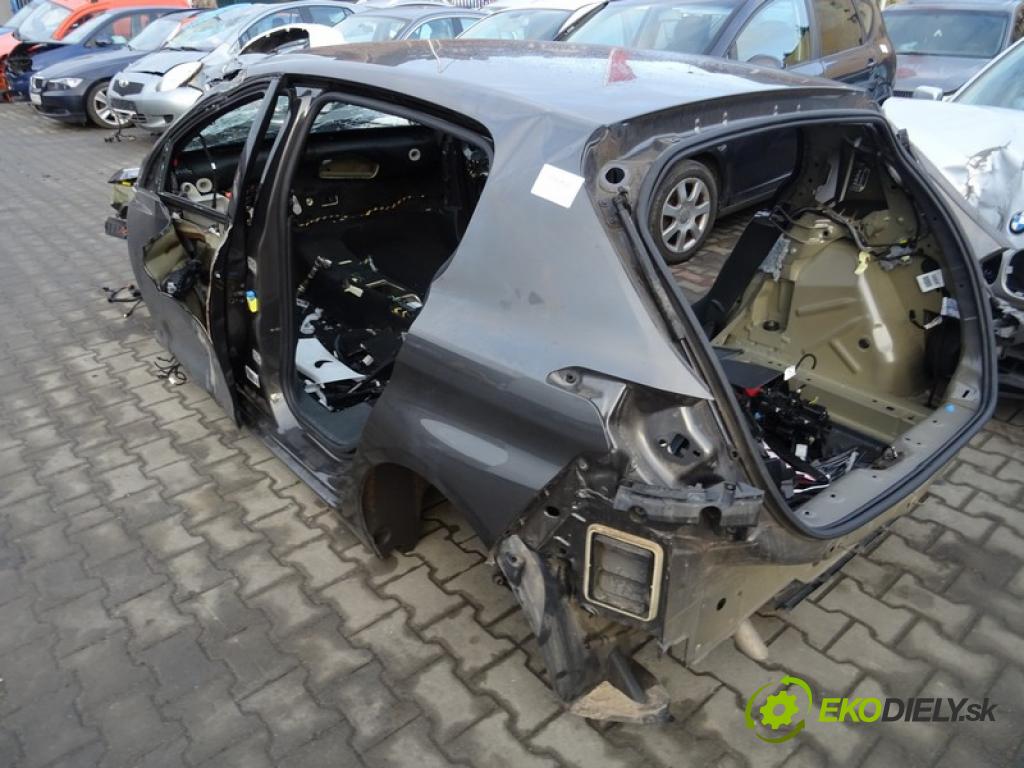 PEUGEOT 308 II (LB_, LP_, LW_, LH_, L3_) 2013 - 2021    1.2 THP 130 96 kW [131 KM] benzyna 2013 - 2021  KAROSERIA ČTVRŤÁK blatník zadní část levý pravý střecha POŠTY: prahy