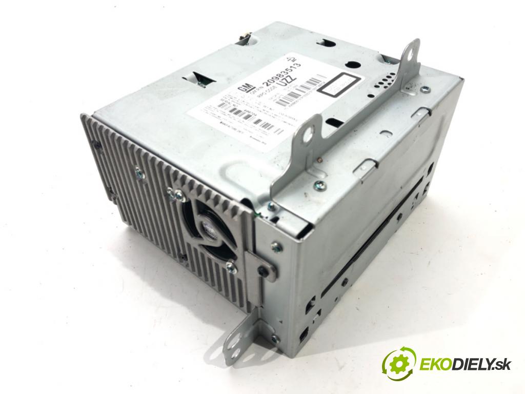 OPEL ASTRA J Sports Tourer (P10) 2010 - 2015    1.6 (35) 85 kW [116 KM] benzyna 2010 - 2015  RADIO 20983513 (Audio zariadenia)