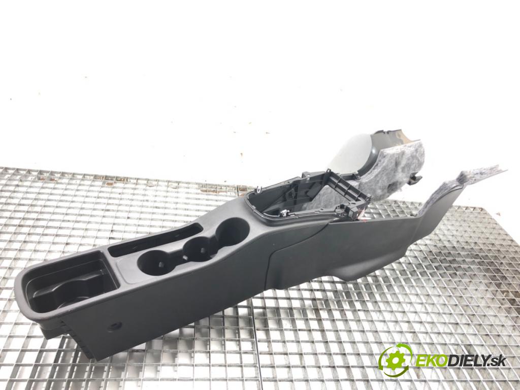 OPEL ASTRA J Sports Tourer (P10) 2010 - 2015    1.6 (35) 85 kW [116 KM] benzyna 2010 - 2015  Tunel stredový  (Stredový tunel / panel)