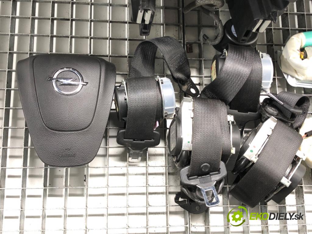 OPEL ASTRA J Sports Tourer (P10) 2010 - 2015    1.6 (35) 85 kW [116 KM] benzyna 2010 - 2015  Palubná doska silentbloku ZÁBORY: pasy