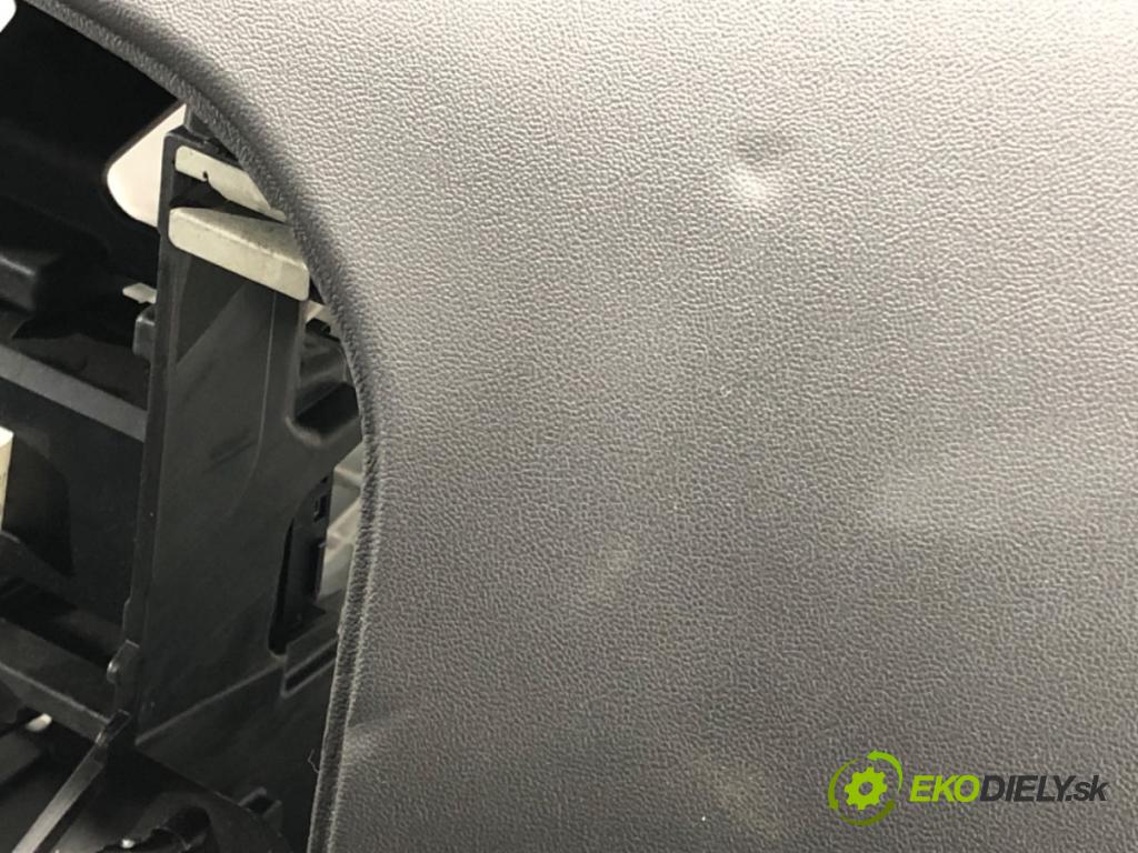 OPEL ASTRA J Sports Tourer (P10) 2010 - 2015    1.6 (35) 85 kW [116 KM] benzyna 2010 - 2015  Palubná doska silentbloku ZÁBORY: pasy