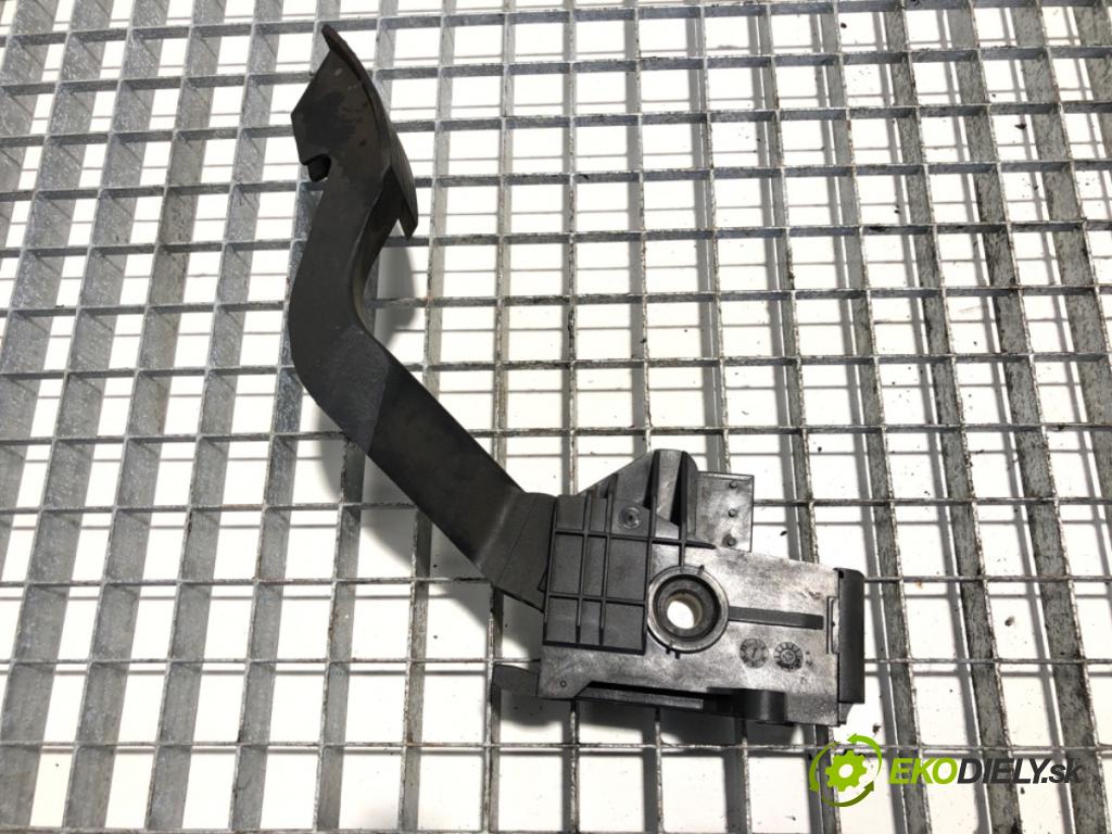 FIAT DUCATO Skrzynia (250_) 2006 - 2022    130 Multijet 2,3 D 96 kW [131 KM] olej napędowy 20  Potenciometer plynového pedálu 1369473080 (Pedále)