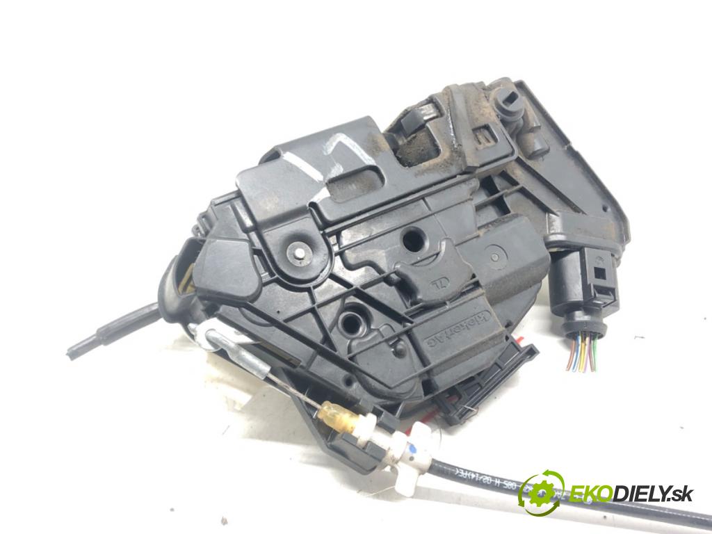 SKODA FABIA II (542) 2006 - 2014    1.2 51 kW [70 KM] benzyna 2007 - 2014  zámok dveře levý zadní část 1S4839015B