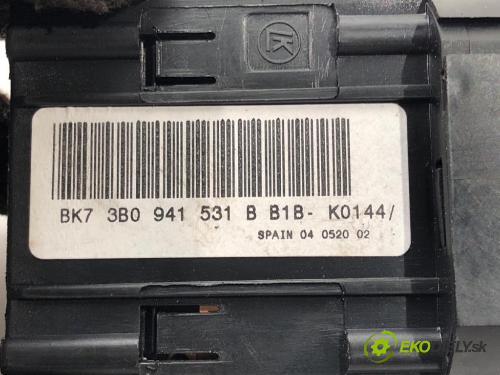 SKODA FABIA II (542) 2006 - 2014    1.2 51 kW [70 KM] benzyna 2007 - 2014  spínač světel 3B0941531B