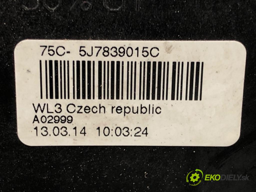 SKODA ROOMSTER Praktik (5J) 2007 - 2015    1.4 63 kW [86 KM] benzyna 2007 - 2015  zámok dveře levý zadní část 5J7839015C