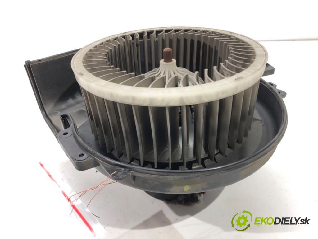 SKODA ROOMSTER Praktik (5J) 2007 - 2015    1.4 63 kW [86 KM] benzyna 2007 - 2015  ventilátor kúrenia 6R1819015