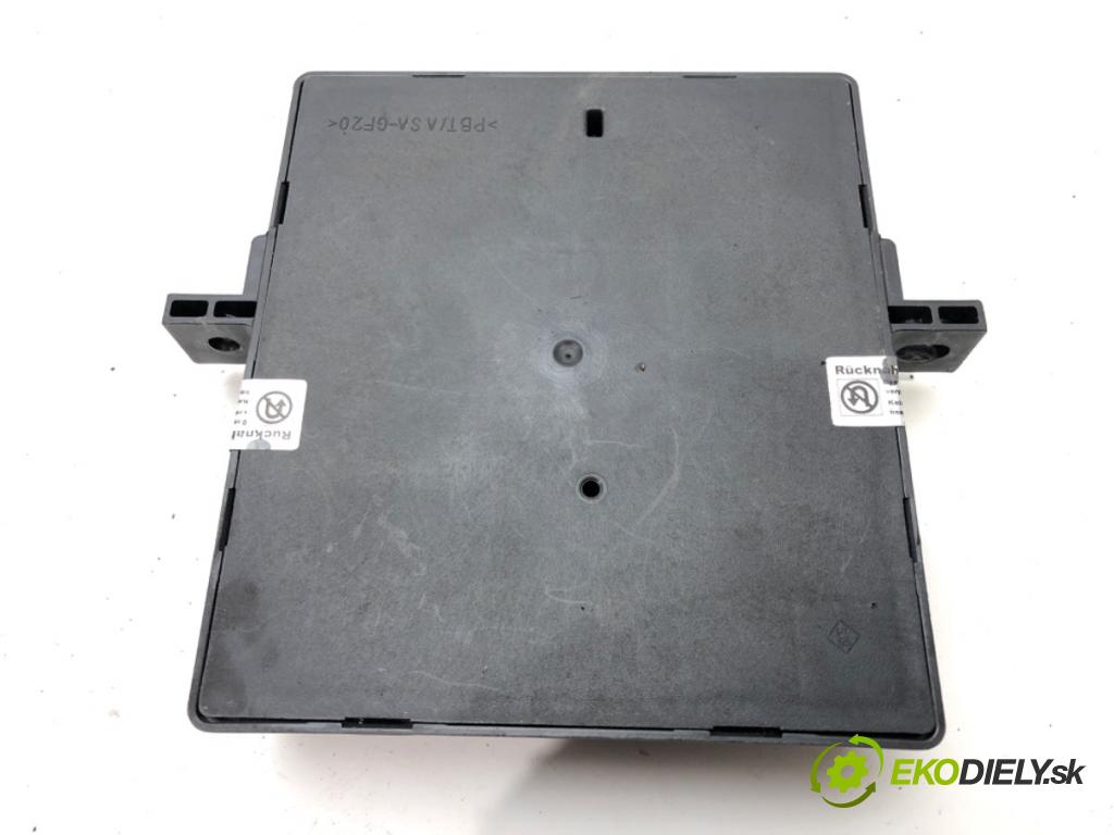 AUDI A6 C6 Avant (4F5) 2004 - 2011    2.4 130 kW [177 KM] benzyna 2005 - 2008  Modul svetiel 4F0907279 (Ostatné)