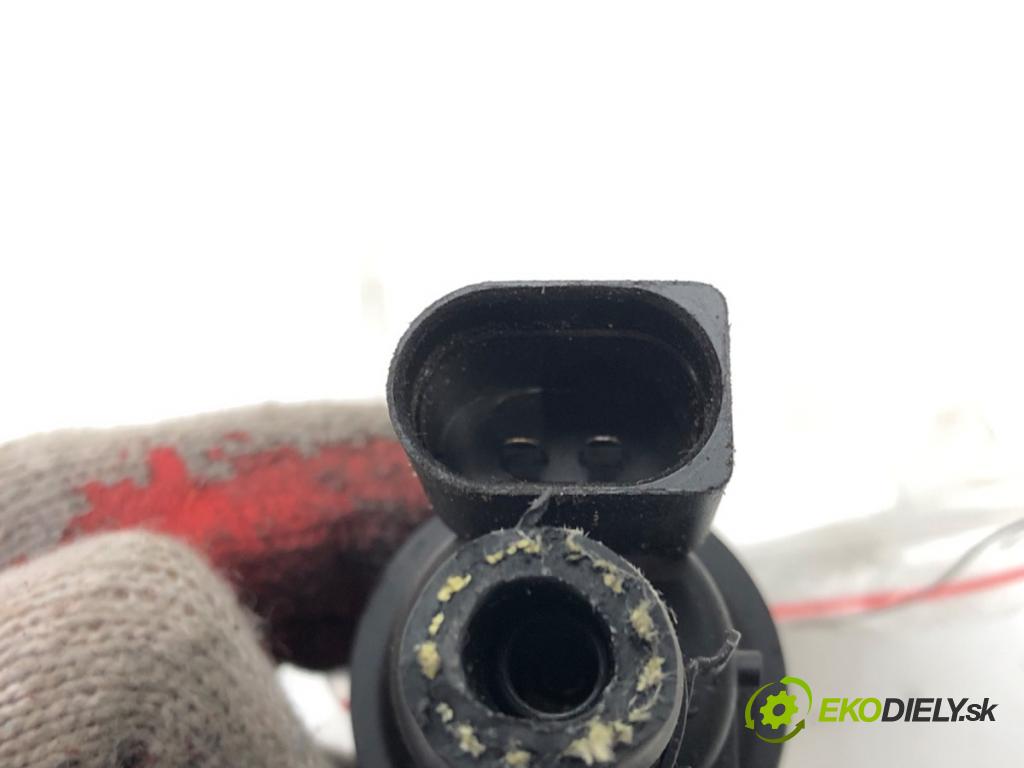 AUDI A6 C6 Avant (4F5) 2004 - 2011    2.4 130 kW [177 KM] benzyna 2005 - 2008  Ventil tlaku 06F906517 (Ventily)