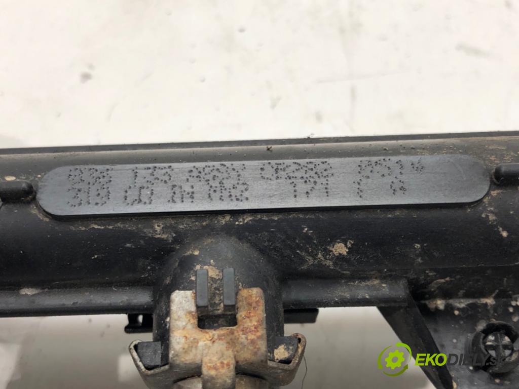 SKODA ROOMSTER Praktik (5J) 2007 - 2015    1.4 63 kW [86 KM] benzyna 2007 - 2015  Lišta vstrekovacia Vstrekovacie ventily 036971824D (Vstrekovacie lišty)