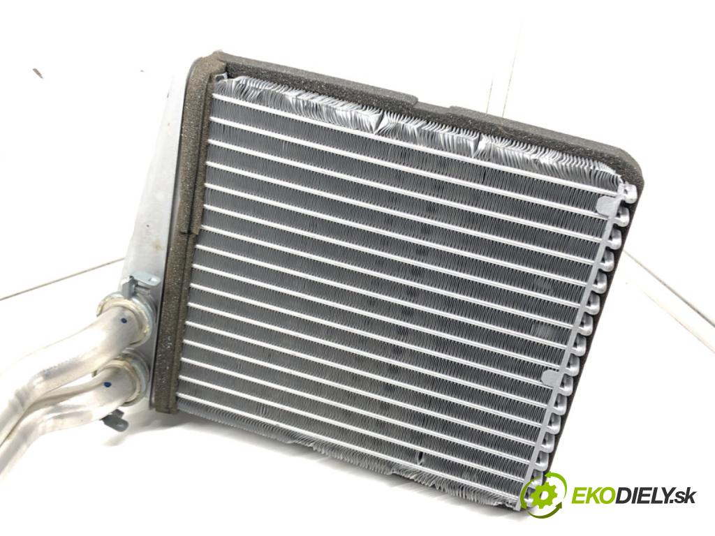 AUDI Q3 (8UB, 8UG) 2011 - 2018    2.0 TFSI quattro 147 kW [200 KM] benzyna 2014 - 20  Výhrevné teleso, radiátor kúrenia 1K0819031E (Radiátory kúrenia)