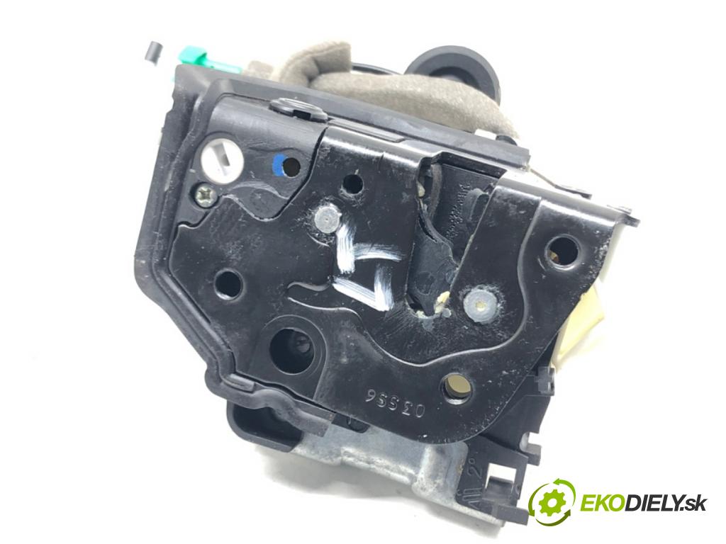 AUDI Q3 (8UB, 8UG) 2011 - 2018    2.0 TFSI quattro 147 kW [200 KM] benzyna 2014 - 20  zámok dveře levý zadní část 8K0839015G