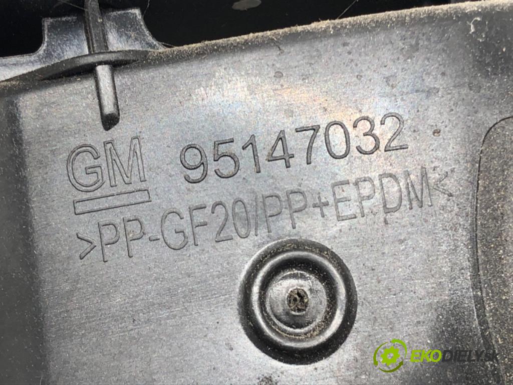 OPEL MOKKA / MOKKA X (J13) 2012 - 2022    1.7 CDTI (_76) 96 kW [131 KM] olej napędowy 2012 -  Dvierka nádrže paliva 95147032 (Ostatné)