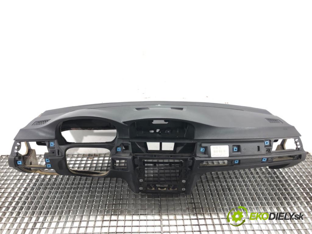 BMW 3 Touring (E91) 2004 - 2012    320 d 120 kW [163 KM] olej napędowy 2005 - 2012  Palubná doska  (Palubné dosky)