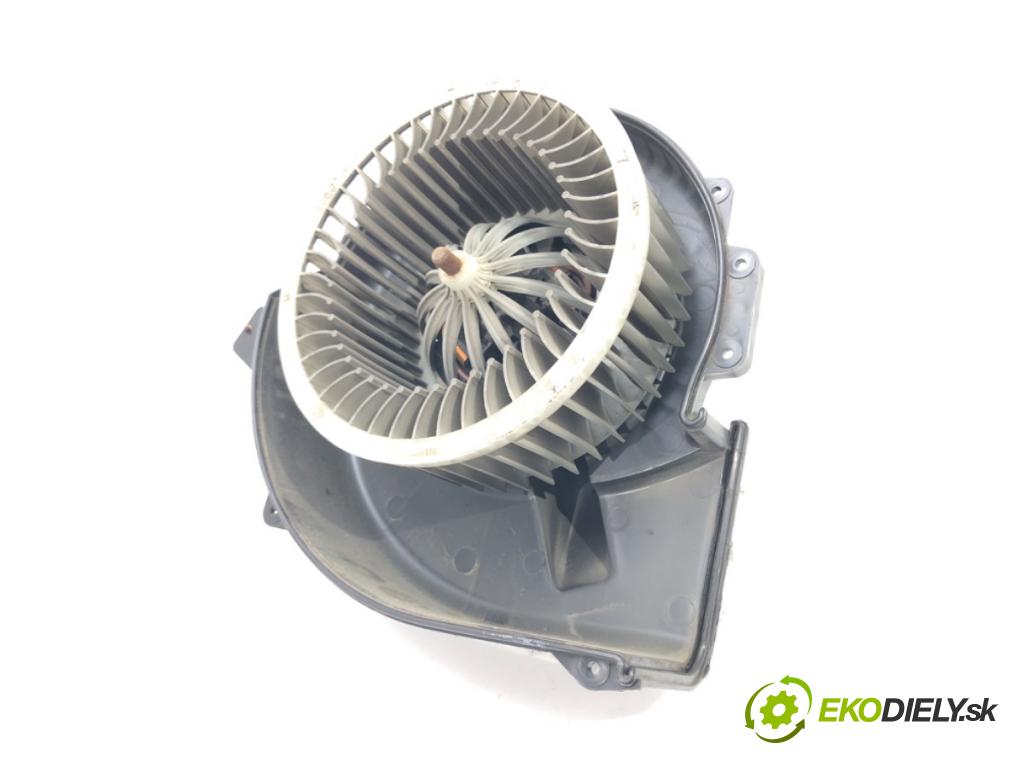 SKODA RAPID (NH3, NK3, NK6) 2012 - 2022    1.6 TDI 85 kW [115 KM] olej napędowy 2015 - 2019  ventilátor kúrenia 
