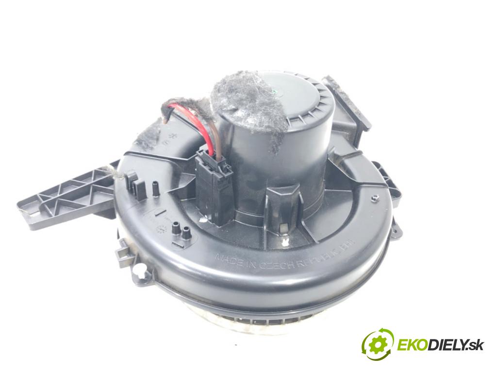 SKODA RAPID (NH3, NK3, NK6) 2012 - 2022    1.6 TDI 85 kW [115 KM] olej napędowy 2015 - 2019  ventilátor kúrenia