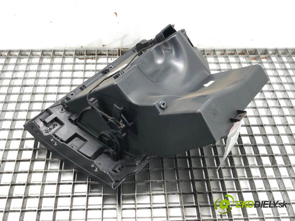 SKODA RAPID (NH3, NK3, NK6) 2012 - 2022    1.6 TDI 85 kW [115 KM] olej napędowy 2015 - 2019  Priehradka, kastlík spolujazdca  (Priehradky, kastlíky)