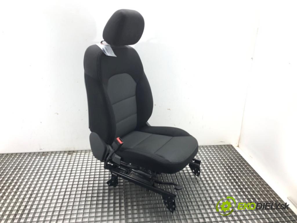 MERCEDES-BENZ KLASA B Sports Tourer (W246, W242) 2011 - 2018    B 180 CDI (246.200) 80 kW [109 KM] olej napędowy 2  Sedadlo ľavy predný