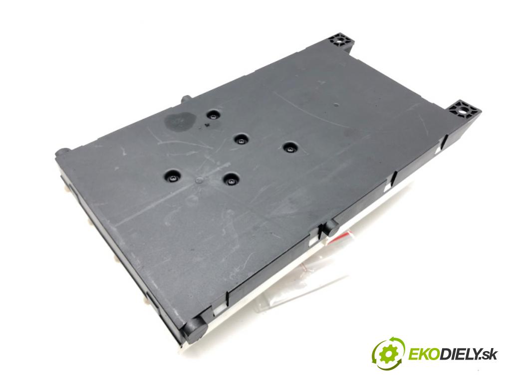 MERCEDES-BENZ KLASA B Sports Tourer (W246, W242) 2011 - 2018    B 180 CDI (246.200) 80 kW [109 KM] olej napędowy 2  Modul SAM A2469008410 (Ostatné)