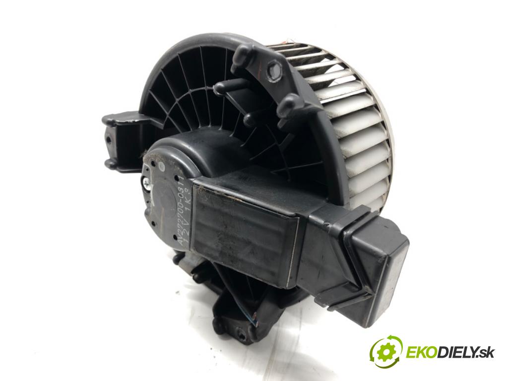 TOYOTA YARIS (_P9_) 2005 - 2014    1.3 VVT-i (SCP90_) 64 kW [87 KM] benzyna 2005 - 20  ventilátor kúrenia AV272700-0311