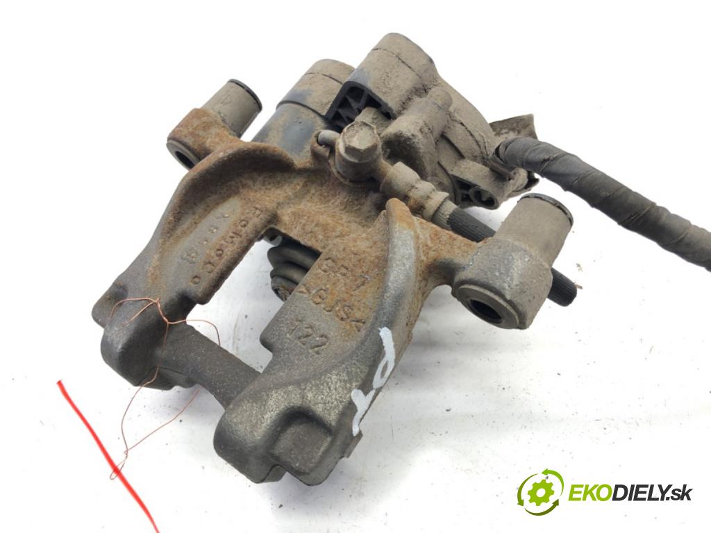 FORD MONDEO V liftback (CE) 2014 - 2022    1.5 EcoBoost 118 kW [160 KM] benzyna 2014 - 2022  Brzdič strmeň pravy zad