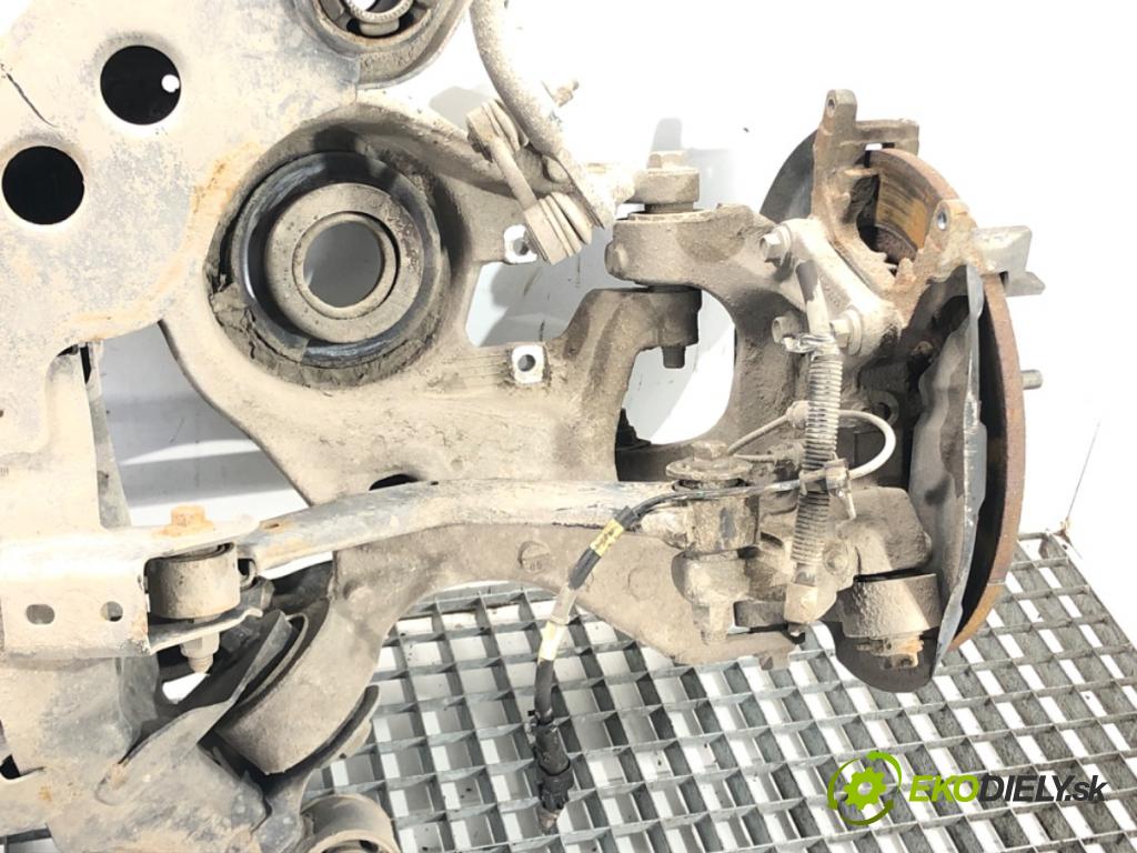 FORD MONDEO V liftback (CE) 2014 - 2022    1.5 EcoBoost 118 kW [160 KM] benzyna 2014 - 2022  výztuha zadní část